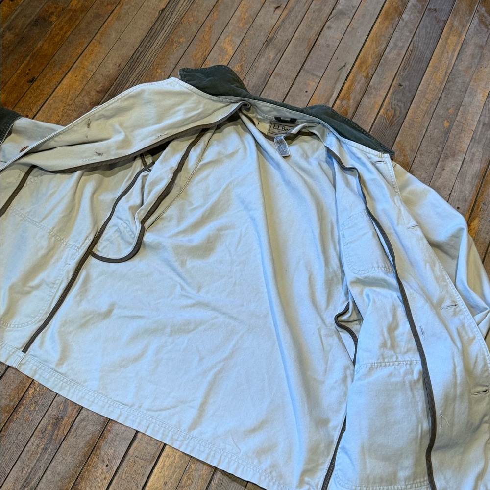 L.L. Bean Men's medium Tan and Dark Green Field Jacket - Picture 5 of 6
